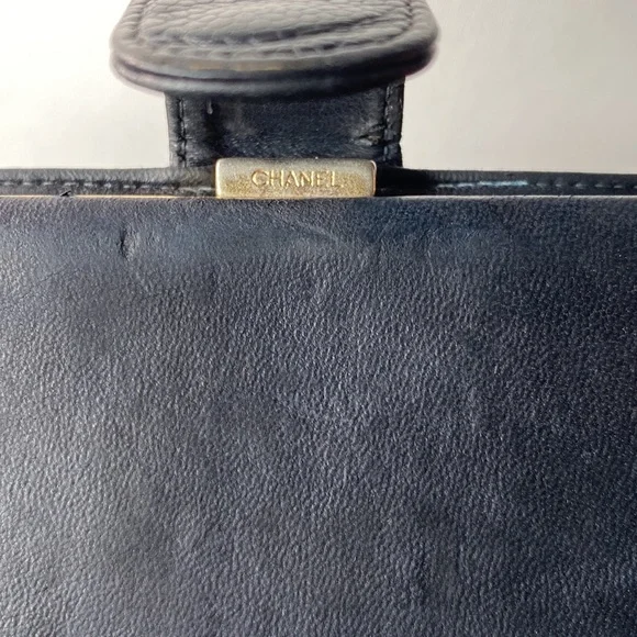 Authentic Chanel Classic n Black Caviar Leather Cc French Kisslock Wallet - Picture 8 of 17